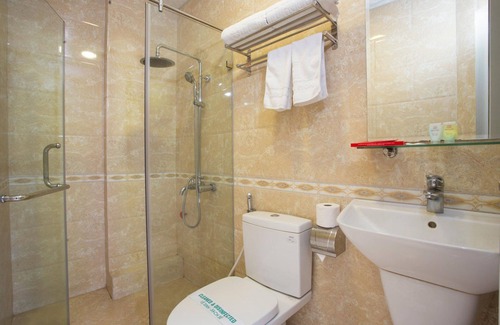 Hai Ba Trung Hotel | Vong Xua Hotel