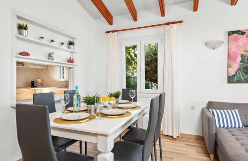 Cap d'Artrutx Villa | Vora de la Mar - Tres Habitaciones Villa, Capacidad 6