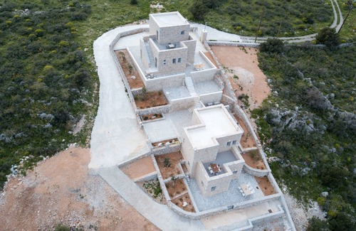 Pagkia Casa | Vorino Luxury Villas, Aloni