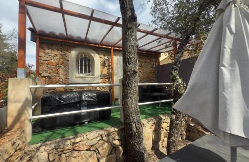 Regusse Casa | votre Cocon en pierre et son spa en option gîte le repos des chênes