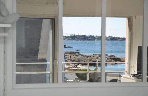 Concarneau Apartamento | Votre VUE EN BLEU ! Très lumineux, Vue mer exceptionnelle et plages, wir sprechen flieBen deutsch, we speak English