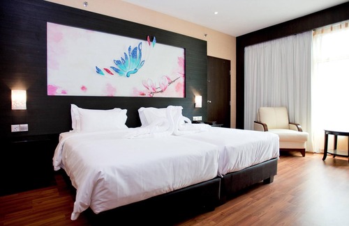 Downtown George Town Hotel | Vouk Hotel Suites