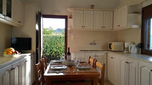 Lipsoi Apartamento | VOULAS GARDEN 4FAMILY APT