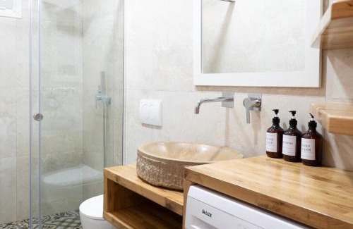 Himare Apartamento | Vourtaréa Guesthouse