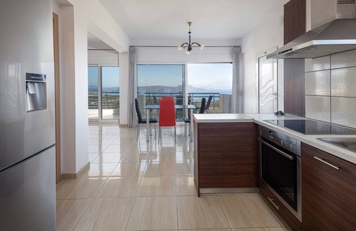 Filaki Apartamento | Vourvahis Seaview Apartment in Karoti