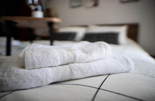 Thessaloniki Apartamento | VPG Minimal Studios Traveller3