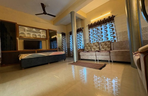 Tirupati Casa | VR Homes-1-bedroom house in enchanting Tirupati with WiFi, AC