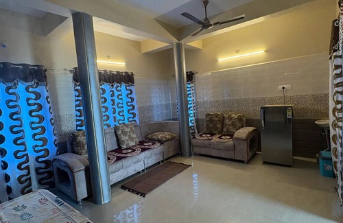 Tirupati Casa | VR Homes-1-bedroom house in enchanting Tirupati with WiFi, AC