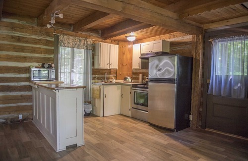 Saint-Hippolyte Casa | Vraie Maison Ancestrale laurentides saint-sauveur