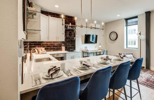 Berkeley Apartamento | VRAIN 2 Bedroom 1 Bath with Full Kitchen