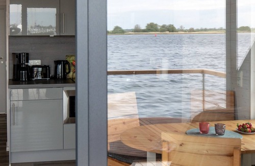Ostholstein Apartamento | Vrbo Property