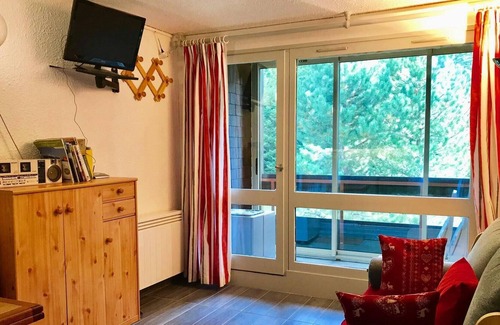 Correncon-en-Vercors Apartamento | Vrbo Property