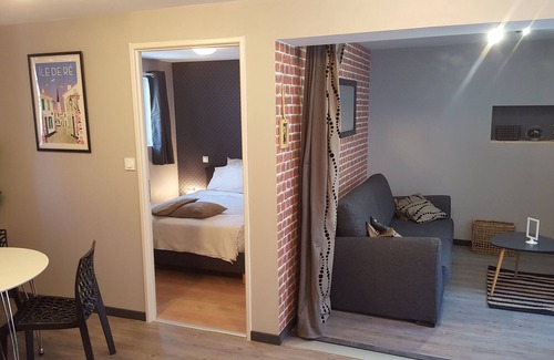 Neuville-de-Poitou Casa | Vrbo Property
