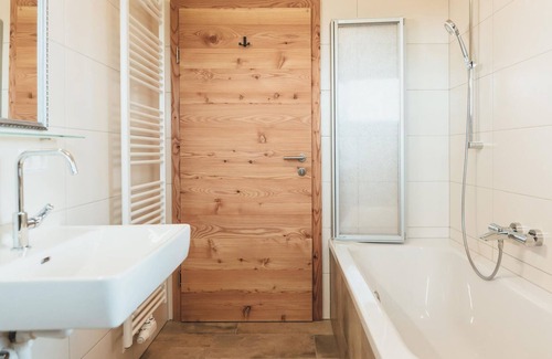 Albeck Cabina | Vrbo Property