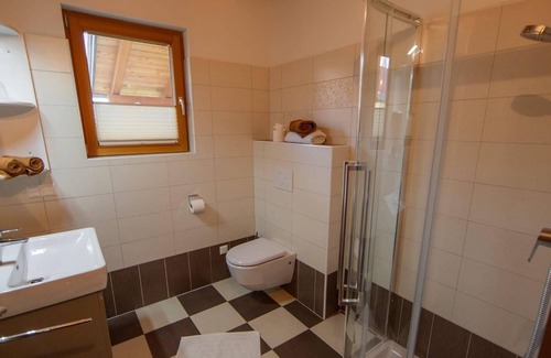 Seeboden Apartamento | Vrbo Property