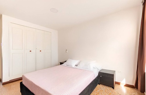 Cali Apartamento | Vrbo Property
