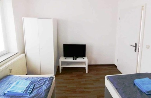 Dueren Apartamento | Vrbo Property