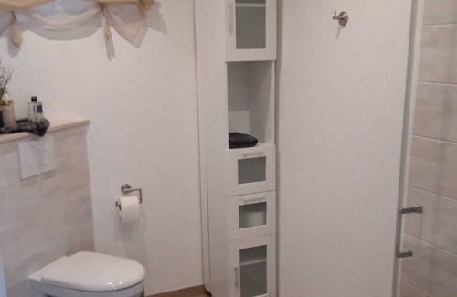 Seiwerath Apartamento | Vrbo Property