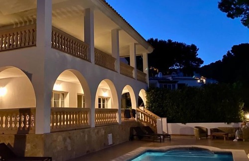 Port d'Andraitx Chalet De Esquí | Vrbo Property