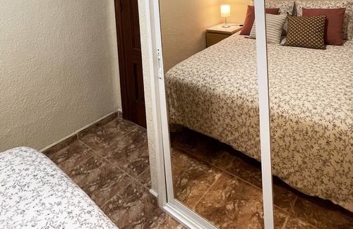 Cruz de Humilladero Apartamento | Vrbo Property