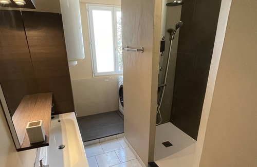 Montfavet Apartamento | Vrbo Property