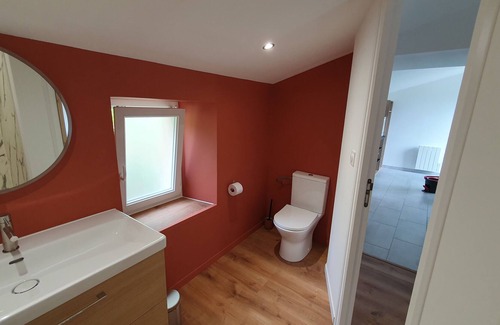 Bournezeau Apartamento | Vrbo Property