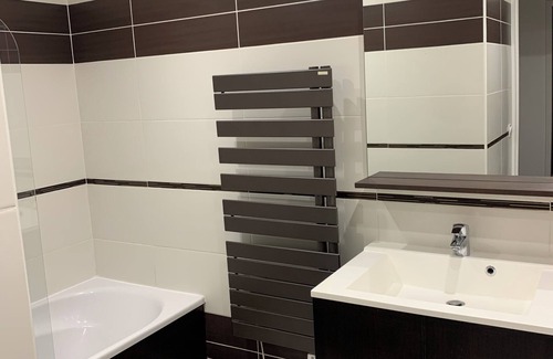 Champs-sur-Marne Apartamento | Vrbo Property