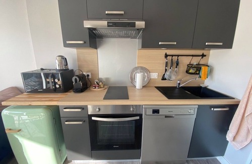 Montjuzet Apartamento | Vrbo Property