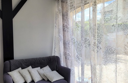 Florensac Apartamento | Vrbo Property
