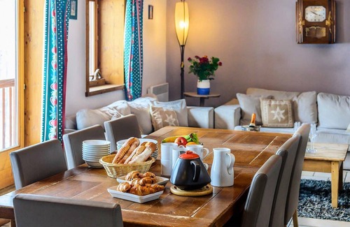 Le Lavachet Chalet De Esquí | Vrbo Property