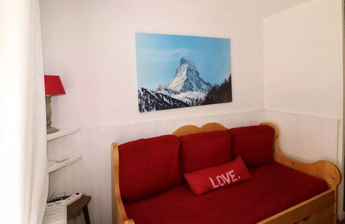 Les Boisses Apartamento | Vrbo Property