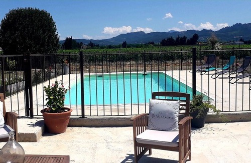 Violes Apartamento | Vrbo Property