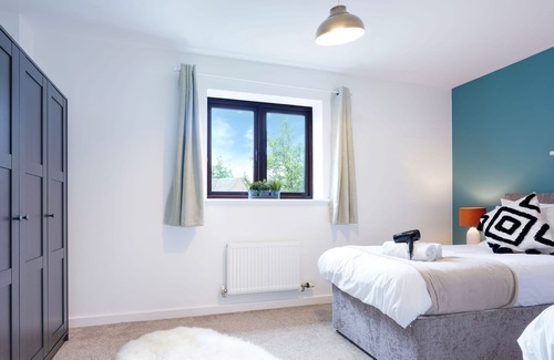 Milton Keynes Casa | Vrbo Property