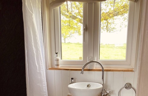 Wall-under-heywood Cabina | Vrbo Property