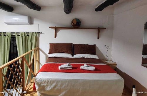 Fuorigrotta Apartamento | Vrbo Property