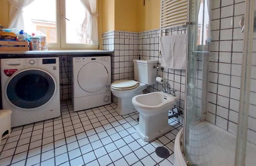 Mergellina Condominio | Vrbo Property