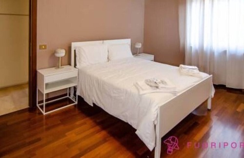 San Lazzaro Apartamento | Vrbo Property
