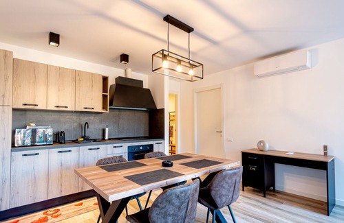 San Giovanni-Chiadino-Rozzol Apartamento | Vrbo Property