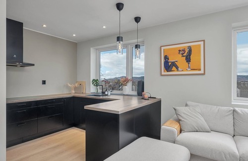 Arstad Apartamento | Vrbo Property