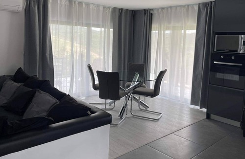 Medelo Casa | Vrbo Property