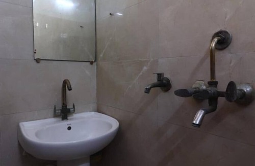 Mathura Apartamento | Vrinda Dhaam By Dcrest