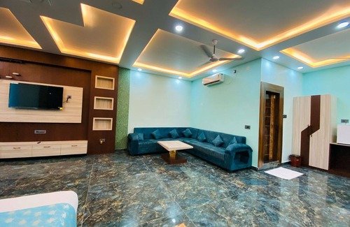 Siwan Hotel | VRINDA HERITAGE HOTEL & BANQUET HALL