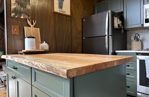 Wilmington Casa | VT escape for all occasions w/ New Kitchen, Game Rooms, Media Lounge, Chimney Hill Clubhouse Access!