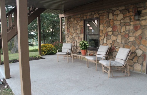 Blacksburg Casa | VT Football Alquiler de graduación VT y Radford: ambiente tranquilo y privado