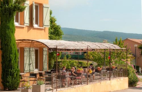 Cereste Complejo | VTF Le Domaine du Grand Luberon