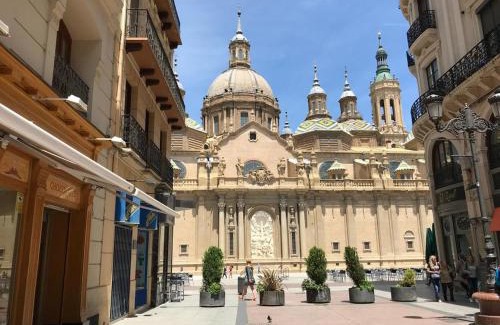 Centro histórico de Zaragoza Apartamento | VTZ El Balcón de Rey Alfonso III