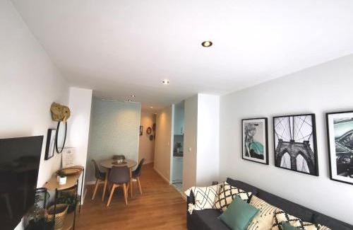 Centro histórico de Zaragoza Apartamento | VTZ El Balcón de Torre Nueva III
