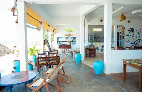 Kiwengwa Hotel | Vuai Bungalows & Restaurant