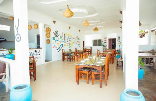 Kiwengwa Hotel | Vuai Bungalows & Restaurant