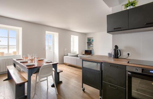 La Ville-es-Nonais Casa | Vue exceptionnelle - Accès privé front de mer